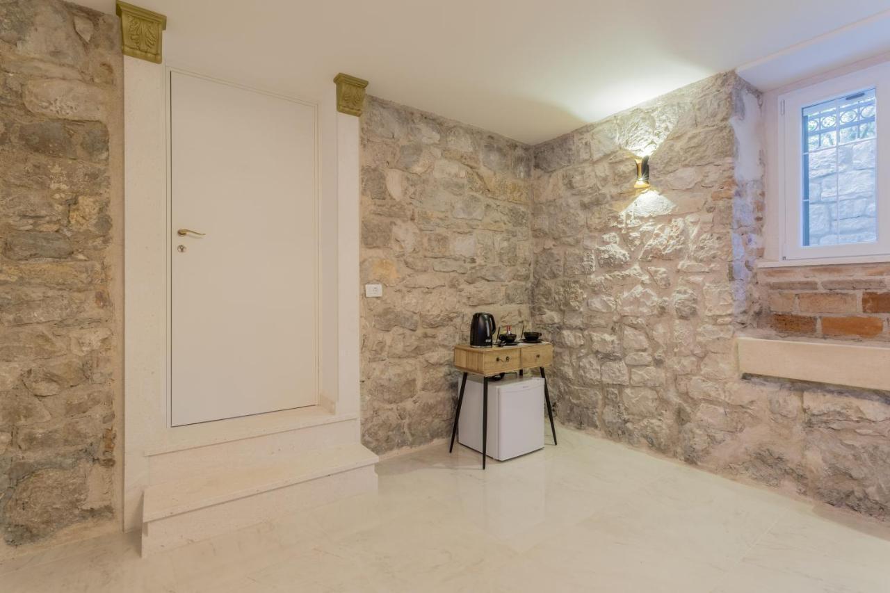 Villabella Luxury Rooms Split Exterior photo